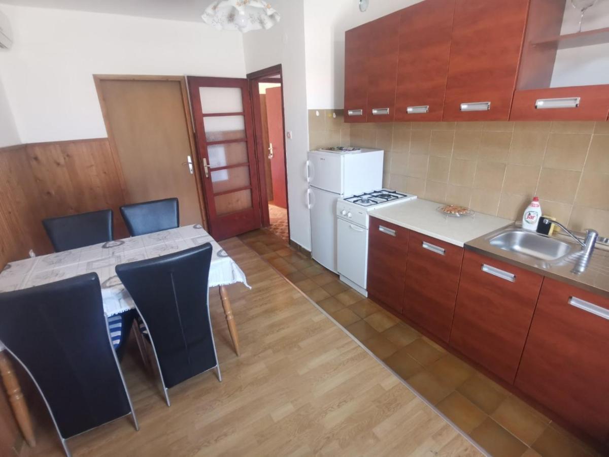 Emily Apartment บีโอกราดนาโมรู ภายนอก รูปภาพ